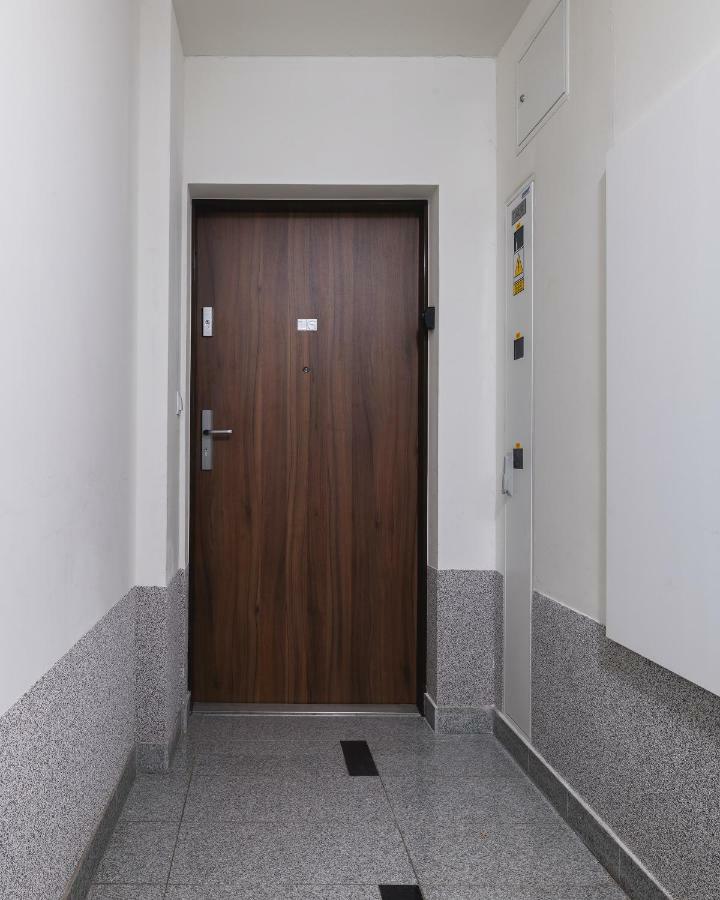 P&O Serviced Apartments Wawrzyszewska Warschau Exterior foto
